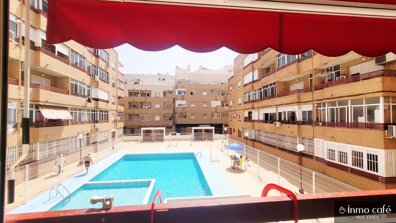1 soverom Leilighet til salgs i Torrevieja med svømmebasseng - € 127 000 (Ref: 9914019)
