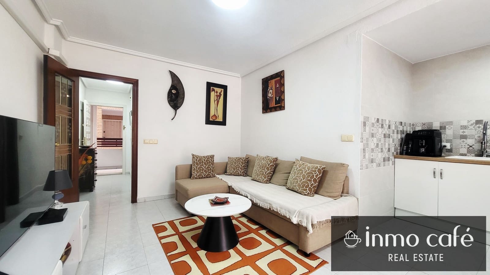 1 bedroom Apartment for sale in Torrevieja with pool - € 127,000 (Ref: 9914019)