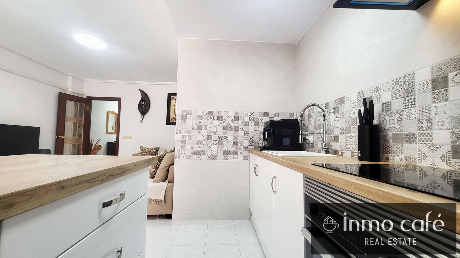 1 bedroom Apartment for sale in Torrevieja with pool - € 127,000 (Ref: 9914019)