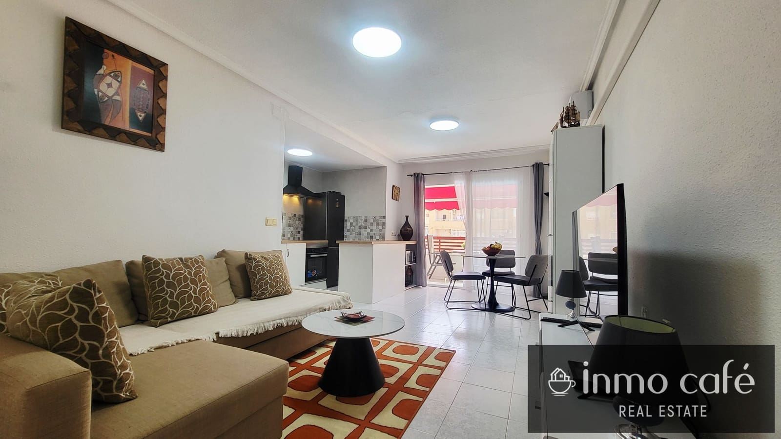 1 bedroom Apartment for sale in Torrevieja with pool - € 127,000 (Ref: 9914019)