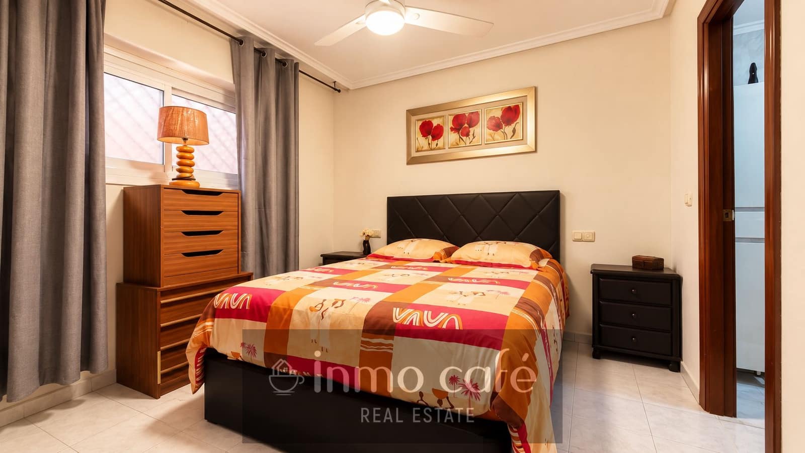 1 bedroom Apartment for sale in Torrevieja with pool - € 127,000 (Ref: 9914019)