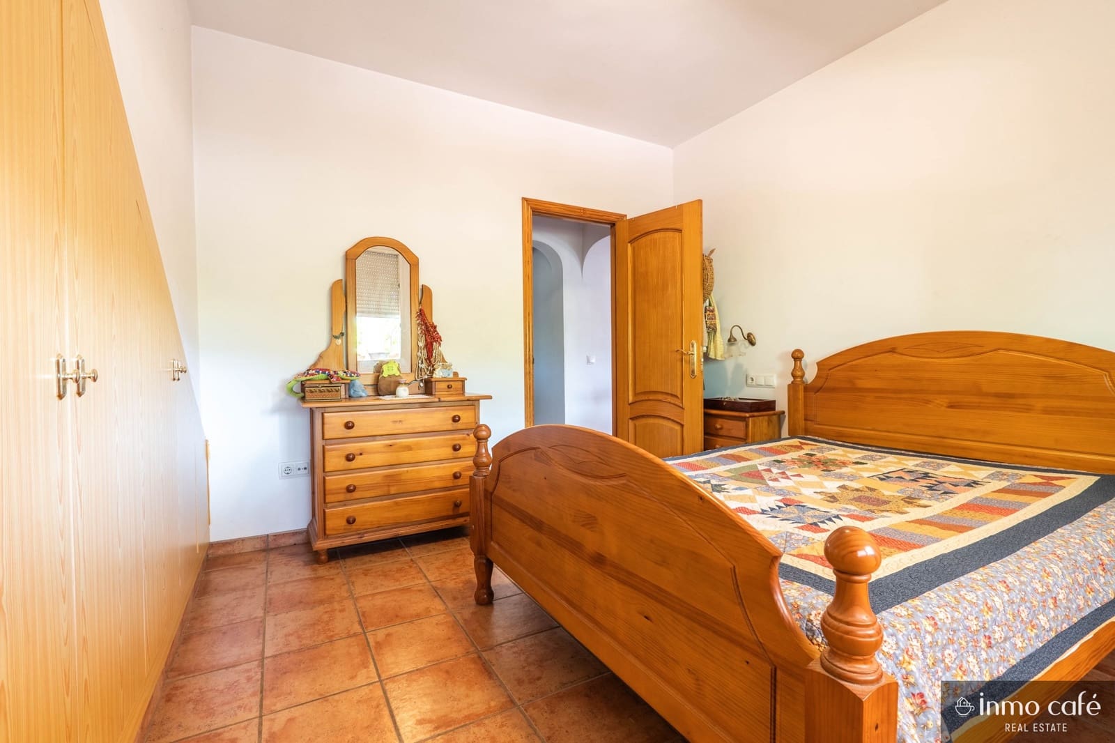 2 sypialnia Finka/Dom wiejski na sprzedaż w Canals - 210 000 € (Ref: 9914020)