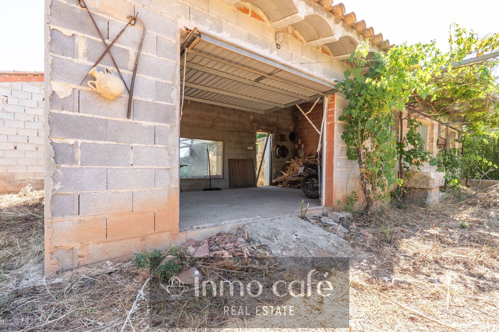 2 bedroom Finca/Country House for sale in Canals - € 199,000 (Ref: 9914020)