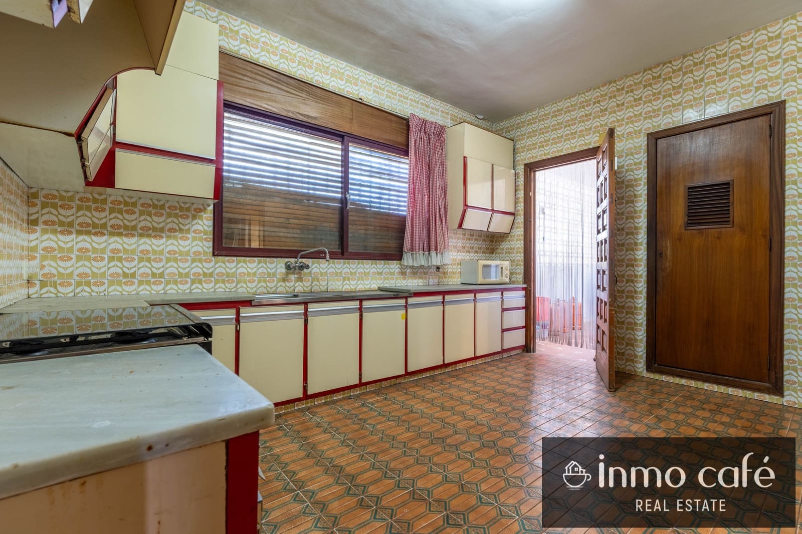 4 soveværelse Villa til salg i Montesa med swimmingpool - € 467.000 (Ref: 9937455)