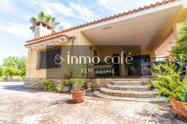 4 quarto Moradia para venda em Montesa com piscina - 440 000 € (Ref: 9937455)