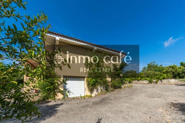 4 quarto Moradia para venda em Montesa com piscina - 440 000 € (Ref: 9937455)