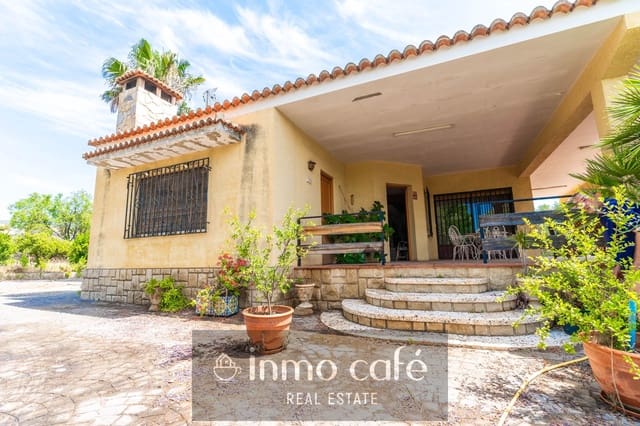 4 sovrum Villa till salu i Montesa med pool - 440 000 € (Ref: 9937455)