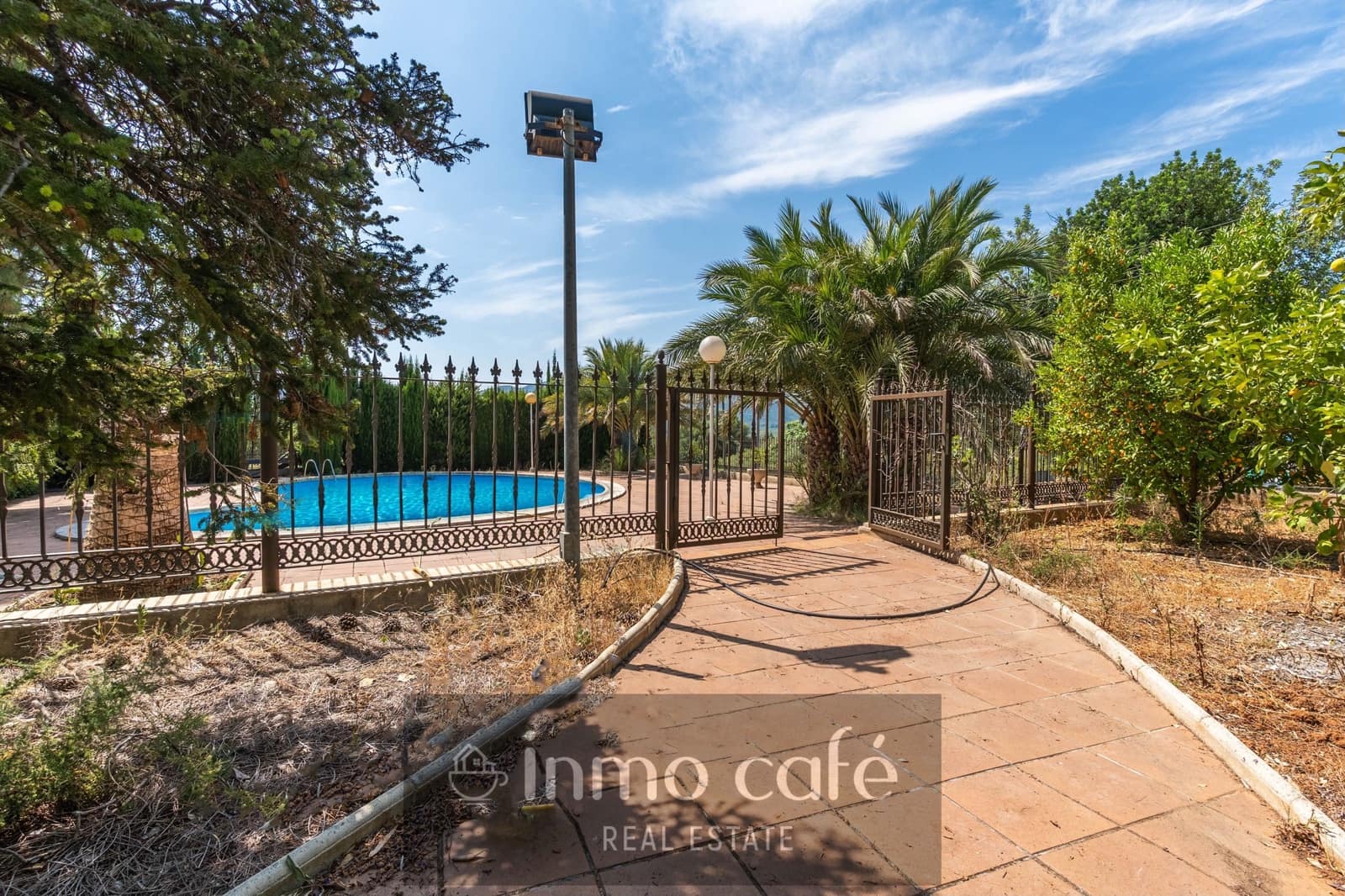 4 soveværelse Villa til salg i Montesa med swimmingpool garage - € 440.000 (Ref: 9937455)