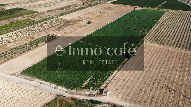 Teren niezagospodarowany na sprzedaż w Villena - 90 000 € (Ref: 9961030)