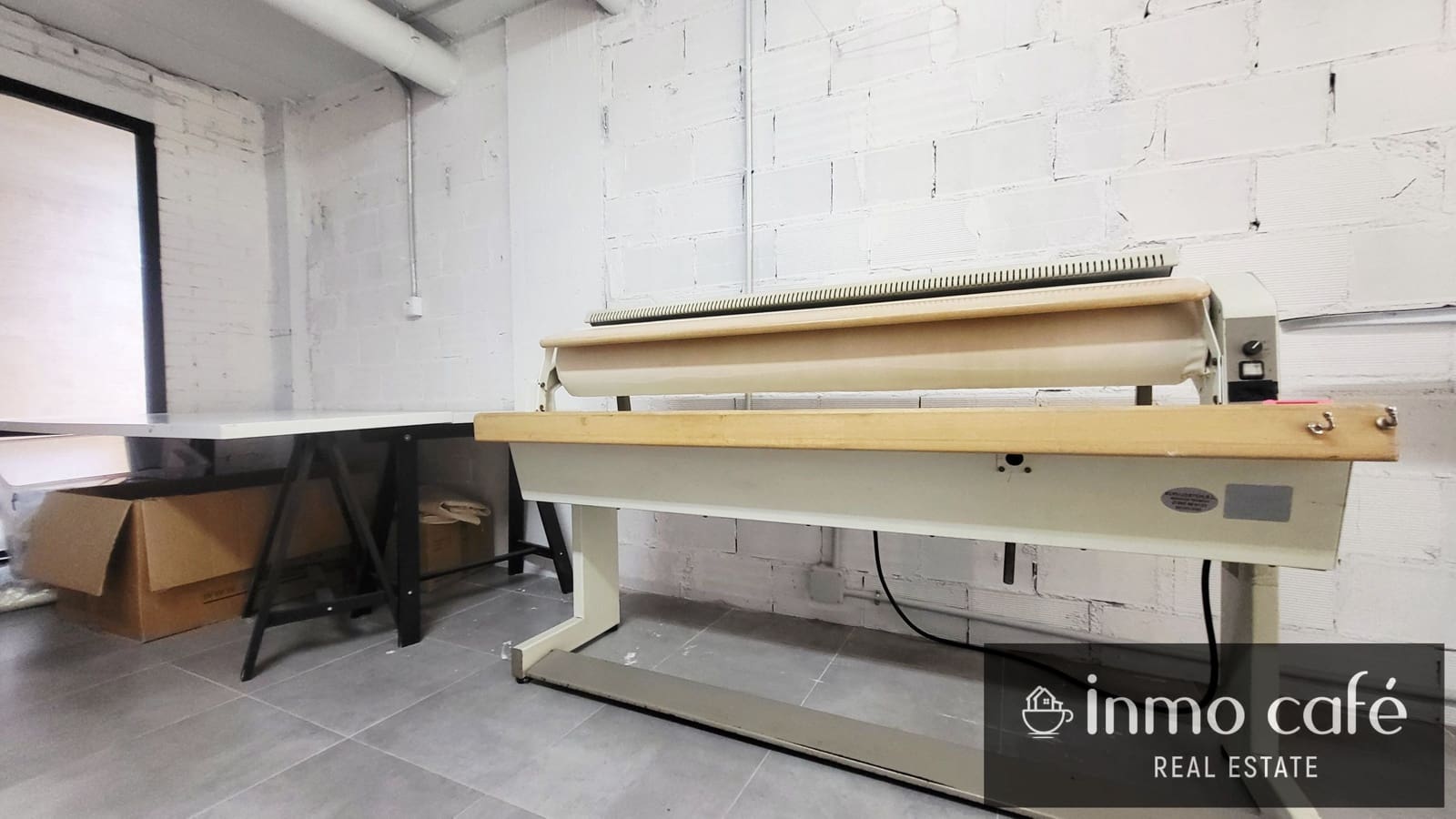 Erhverv til salg i Alicante by - € 45.000 (Ref: 9978005)