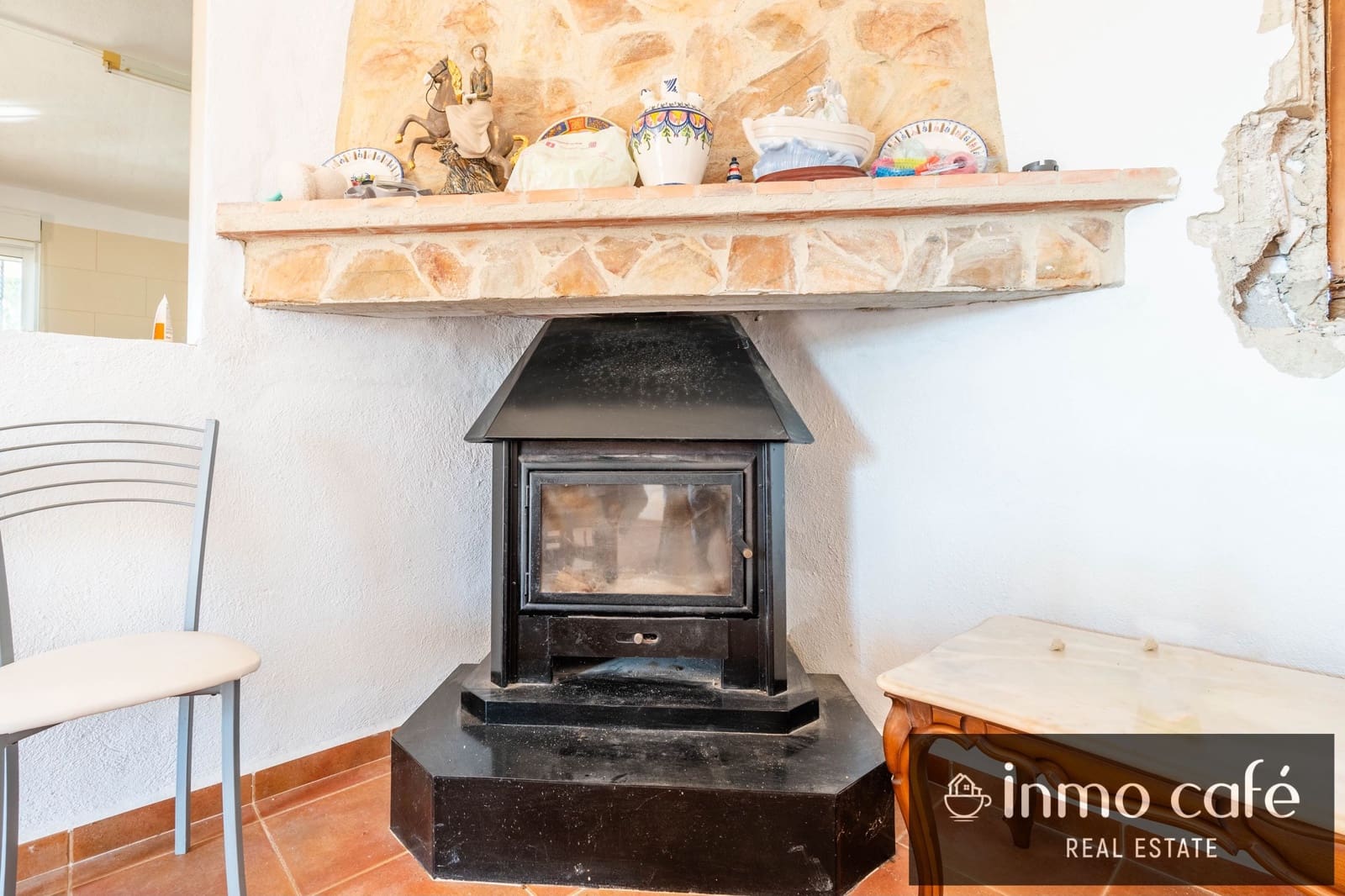 2 slaapkamer Finca/Landhuis te koop in Montesa met zwembad - € 86.000 (Ref: 9994692)