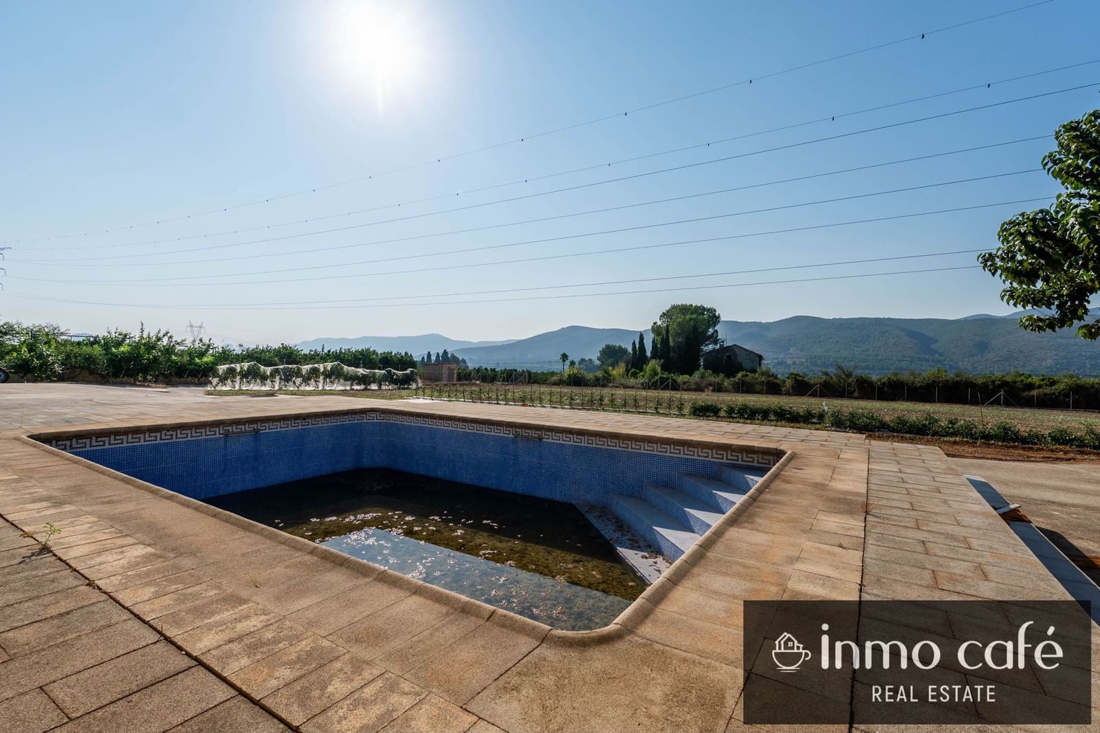 2 slaapkamer Finca/Landhuis te koop in Montesa met zwembad - € 86.000 (Ref: 9994692)
