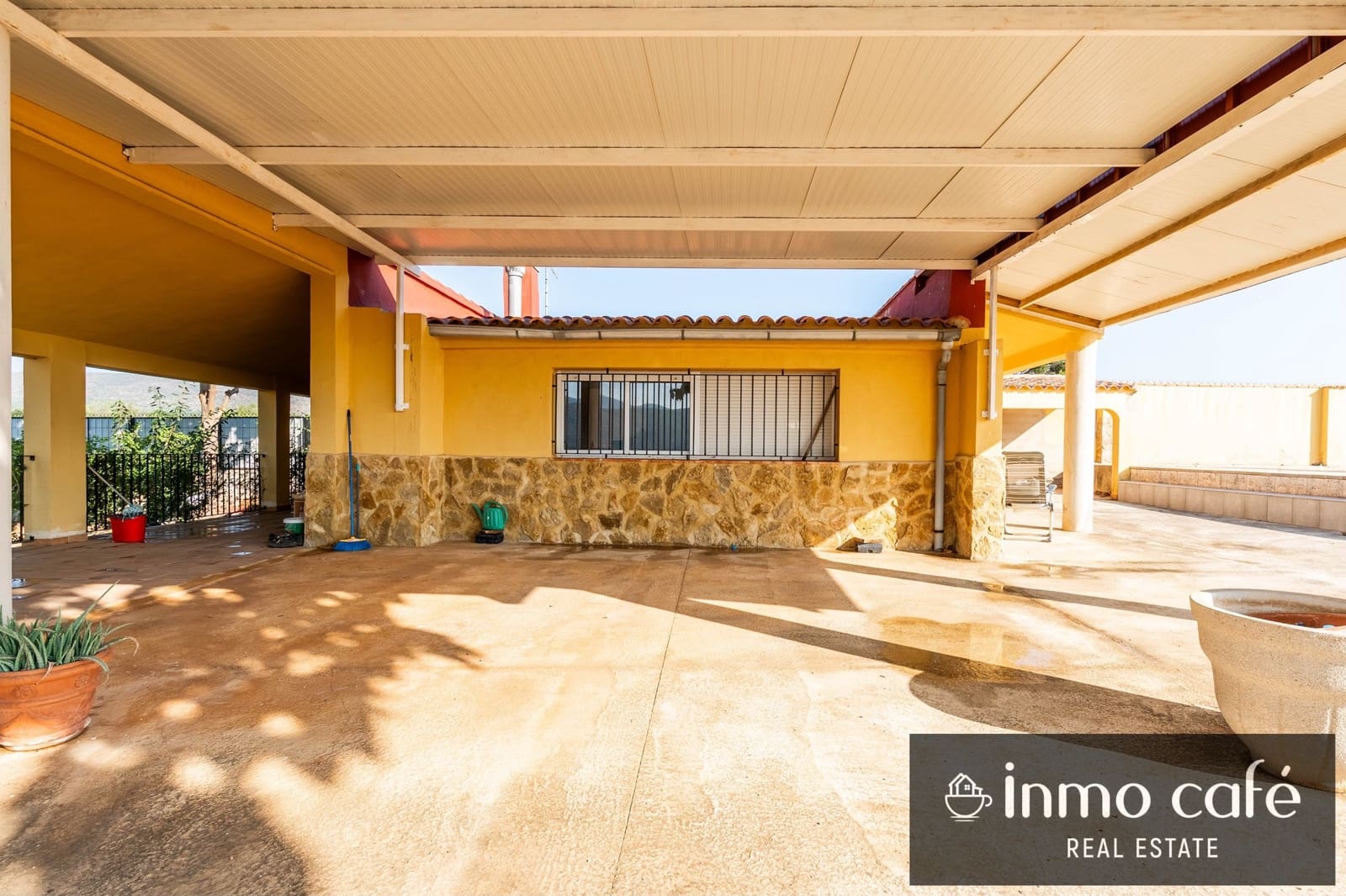 2 slaapkamer Finca/Landhuis te koop in Montesa met zwembad - € 86.000 (Ref: 9994692)