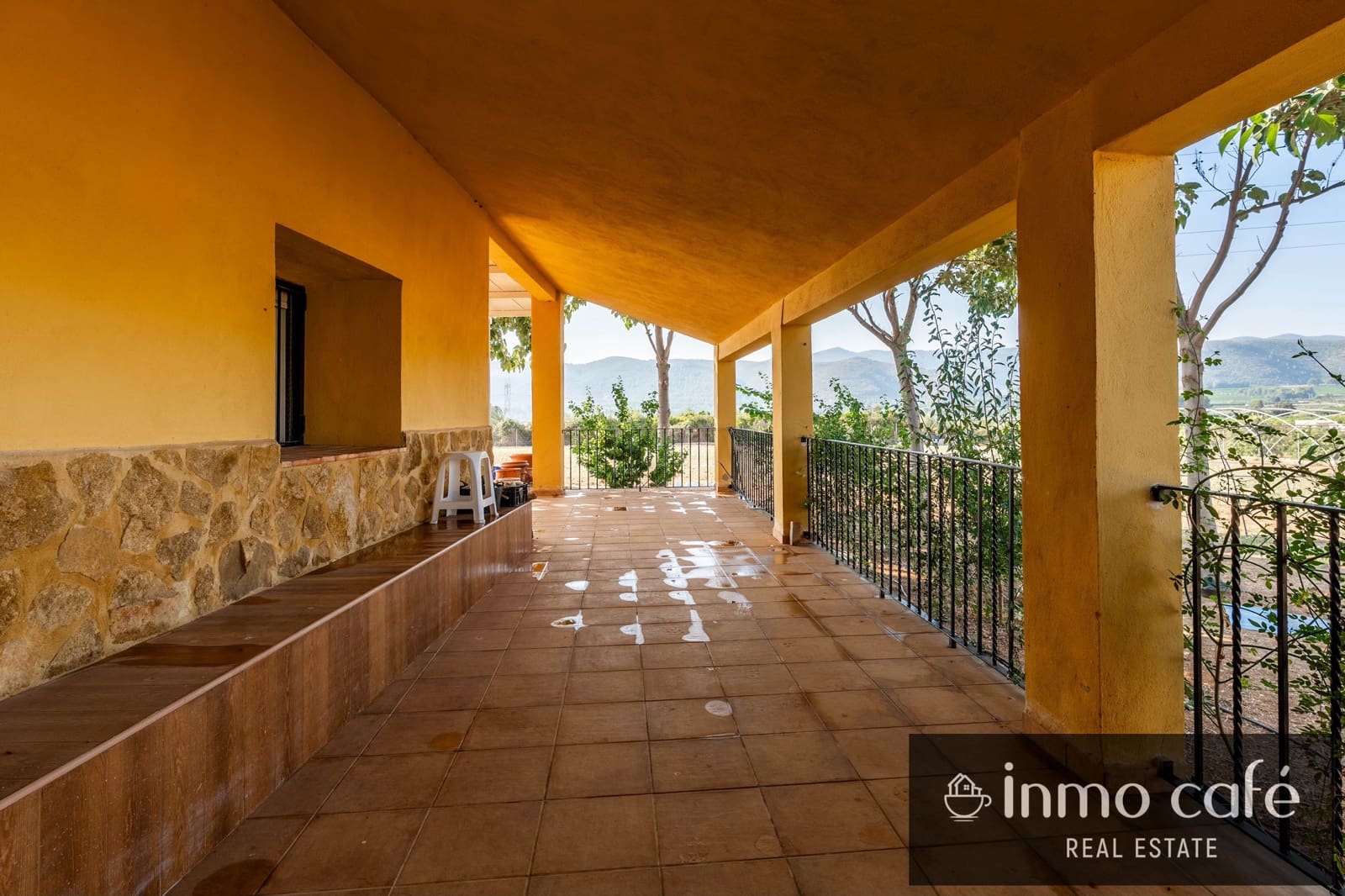 2 slaapkamer Finca/Landhuis te koop in Montesa met zwembad - € 86.000 (Ref: 9994692)