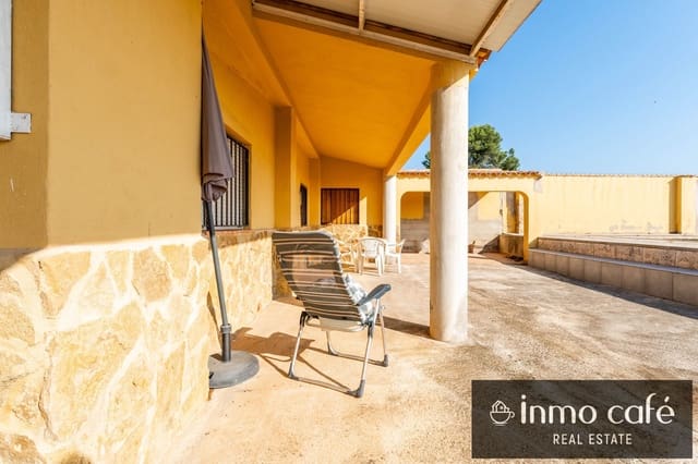 2 slaapkamer Finca/Landhuis te koop in Montesa met zwembad - € 86.000 (Ref: 9994692)
