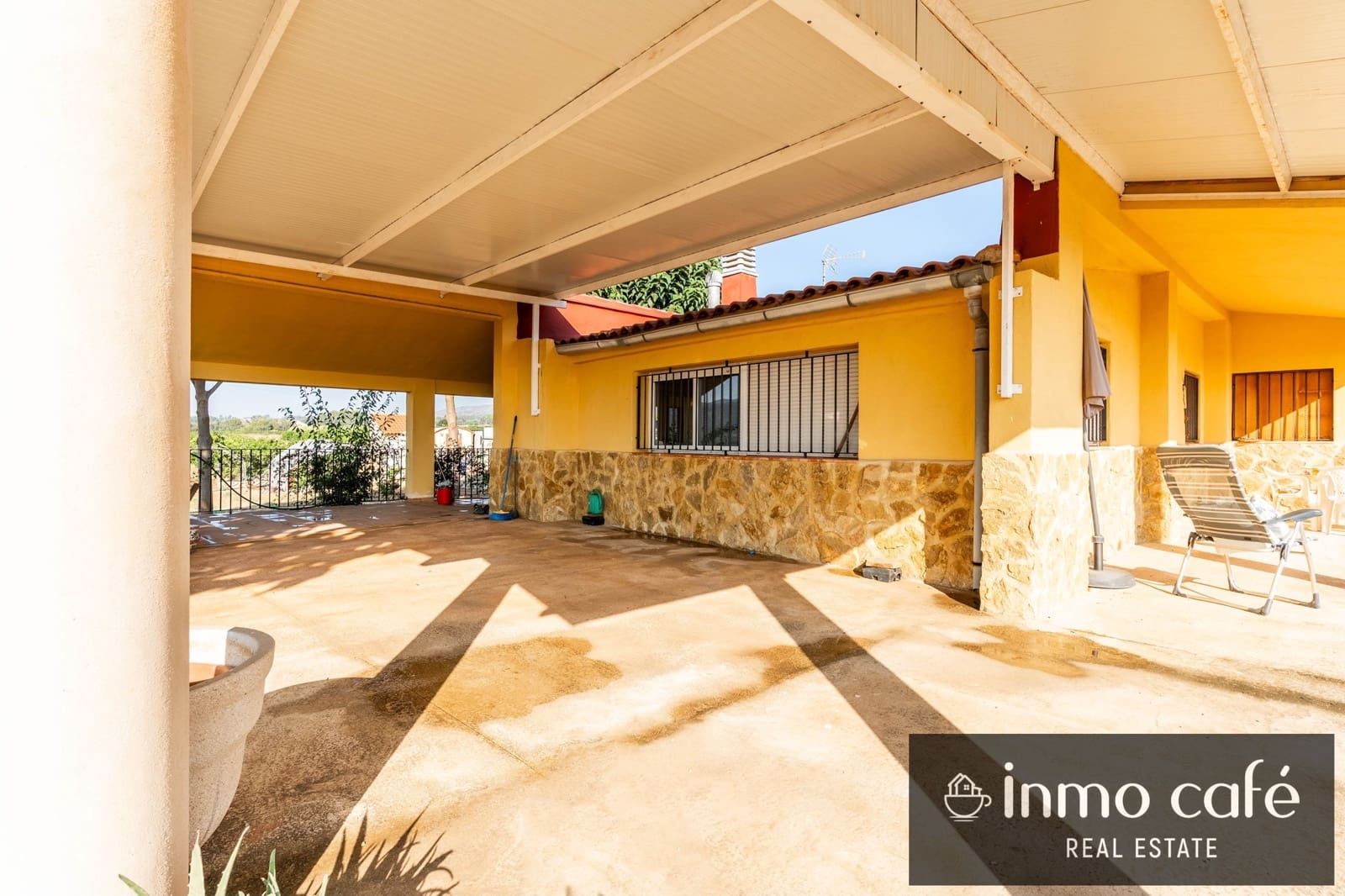 2 slaapkamer Finca/Landhuis te koop in Montesa met zwembad - € 86.000 (Ref: 9994692)