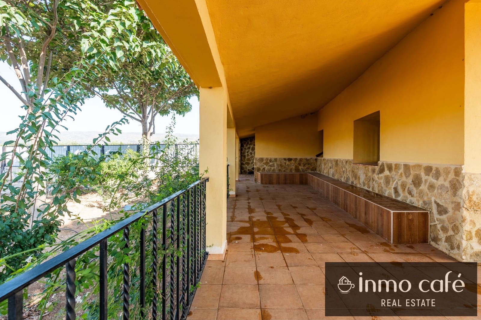 2 slaapkamer Finca/Landhuis te koop in Montesa met zwembad - € 86.000 (Ref: 9994692)