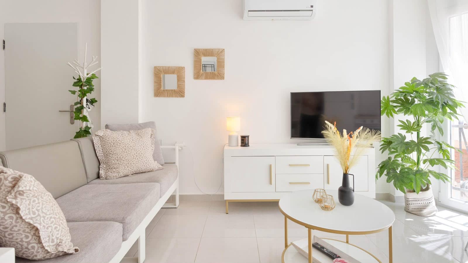 1 makuuhuone Yksiö vuokrattavana paikassa Torrevieja mukana uima-altaan - 2 000 € (Ref: 10004847)