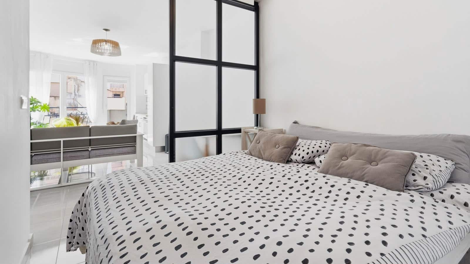 1 makuuhuone Yksiö vuokrattavana paikassa Torrevieja mukana uima-altaan - 2 000 € (Ref: 10004847)