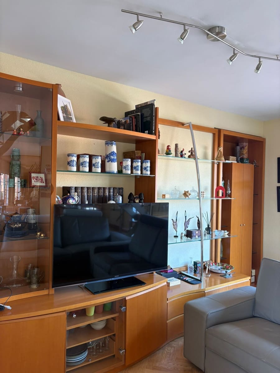 3 sovrum Takvåning att hyra i Madrid stad med garage - 2 400 € (Ref: 10051996)