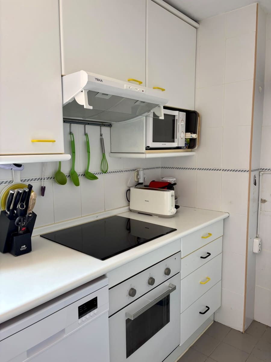 3 sovrum Takvåning att hyra i Madrid stad med garage - 2 400 € (Ref: 10051996)