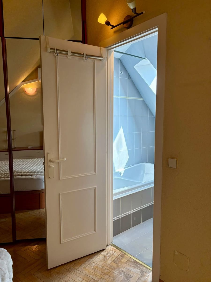3 sovrum Takvåning att hyra i Madrid stad med garage - 2 400 € (Ref: 10051996)