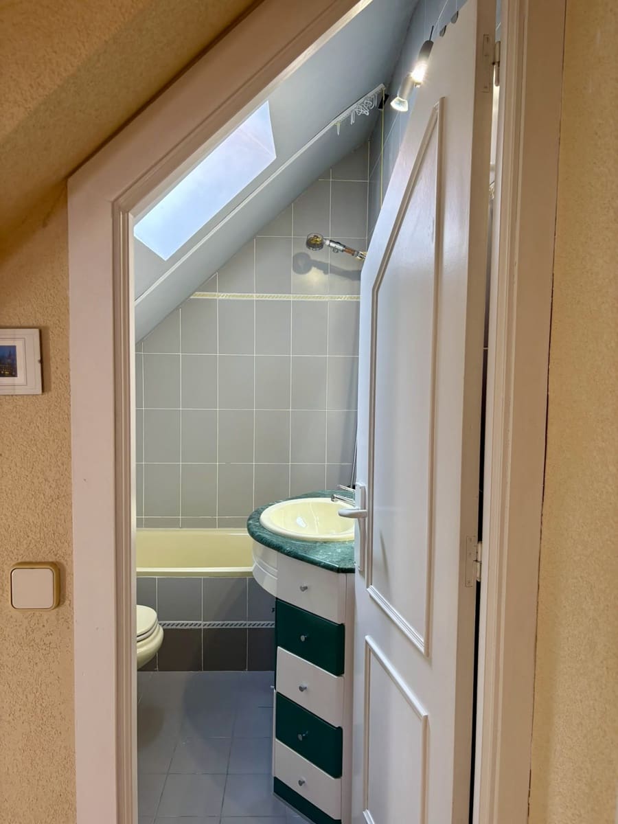3 sovrum Takvåning att hyra i Madrid stad med garage - 2 400 € (Ref: 10051996)
