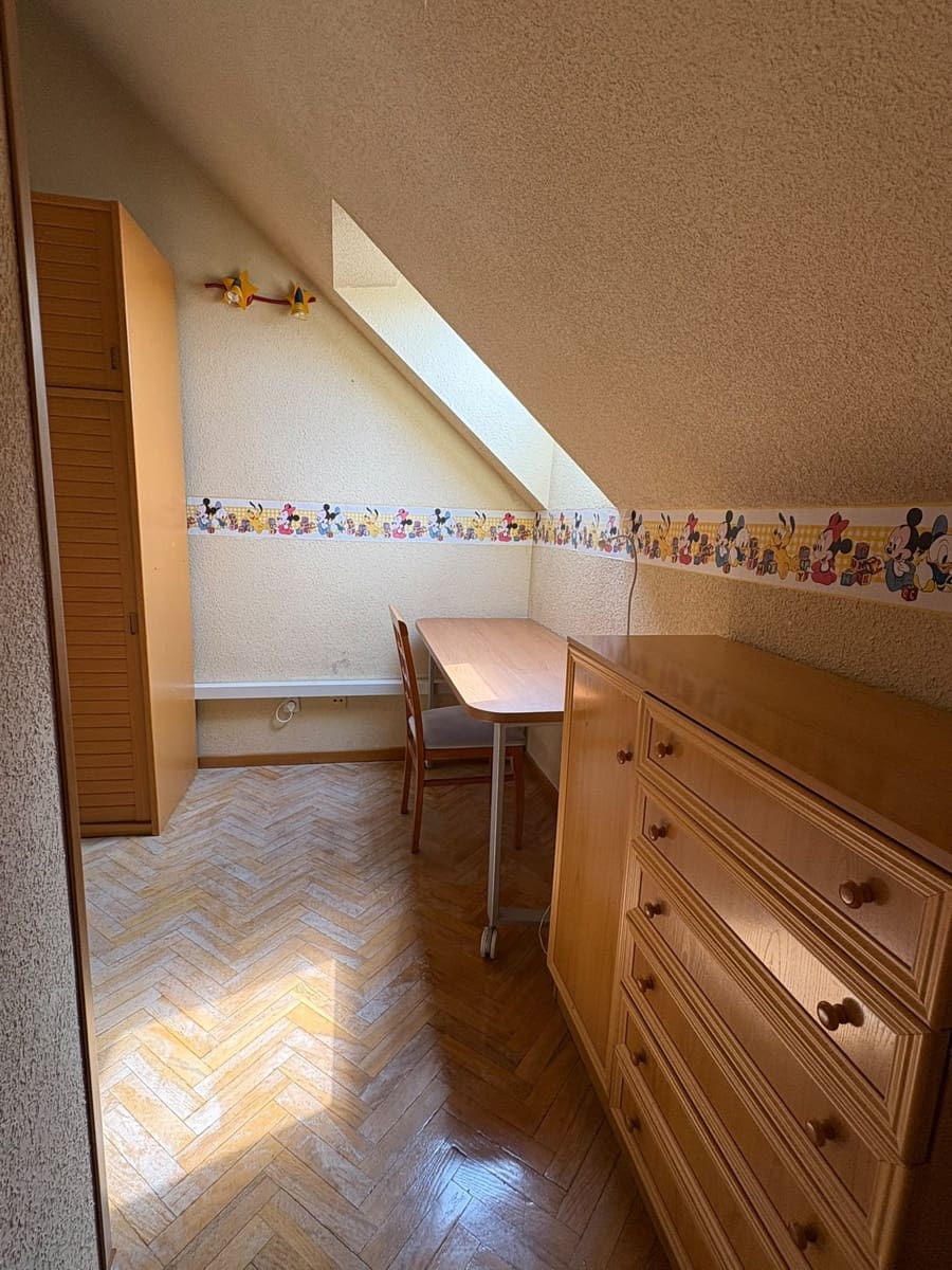 3 sovrum Takvåning att hyra i Madrid stad med garage - 2 400 € (Ref: 10051996)