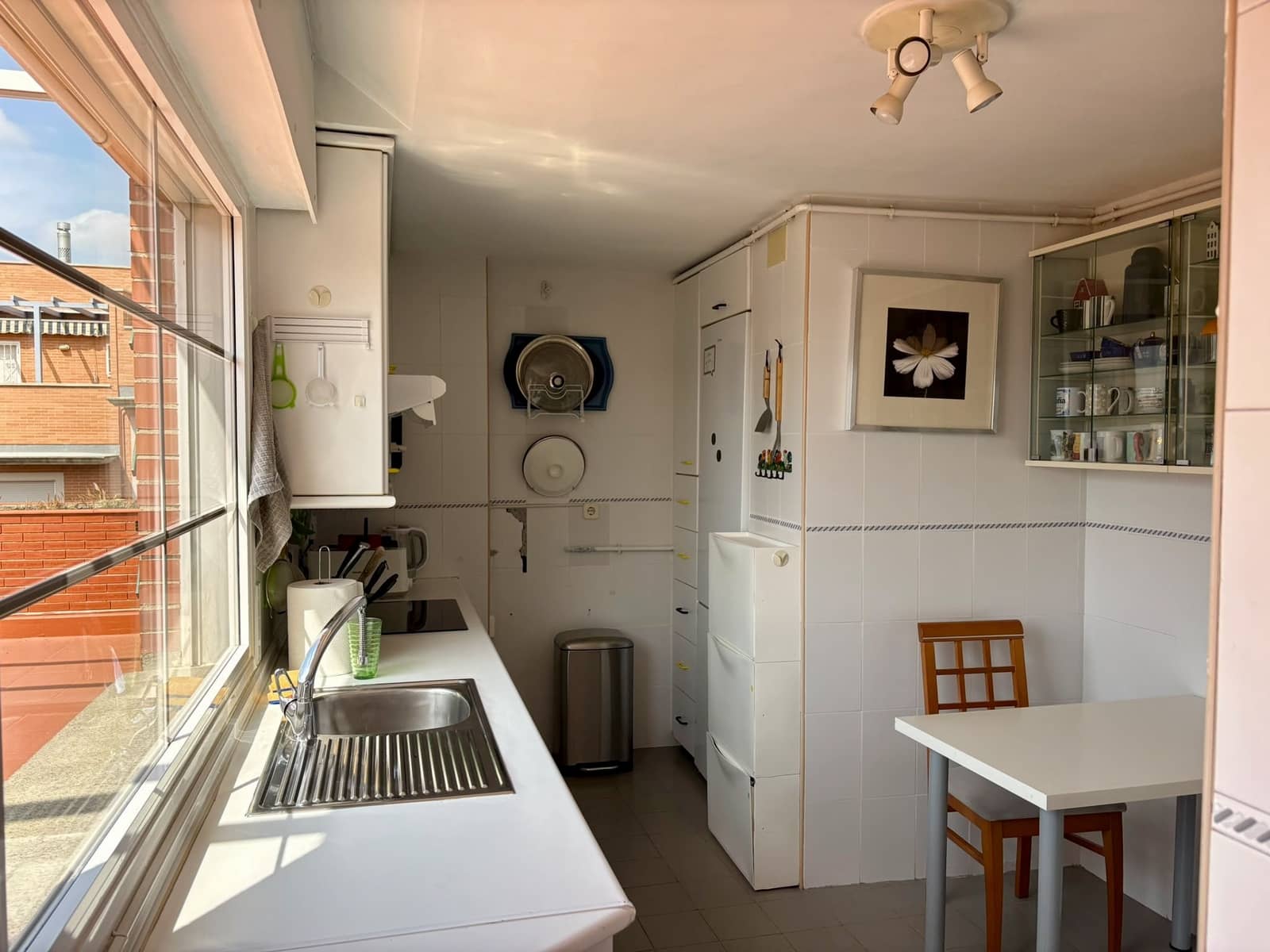 3 sovrum Takvåning att hyra i Madrid stad med garage - 2 400 € (Ref: 10051996)