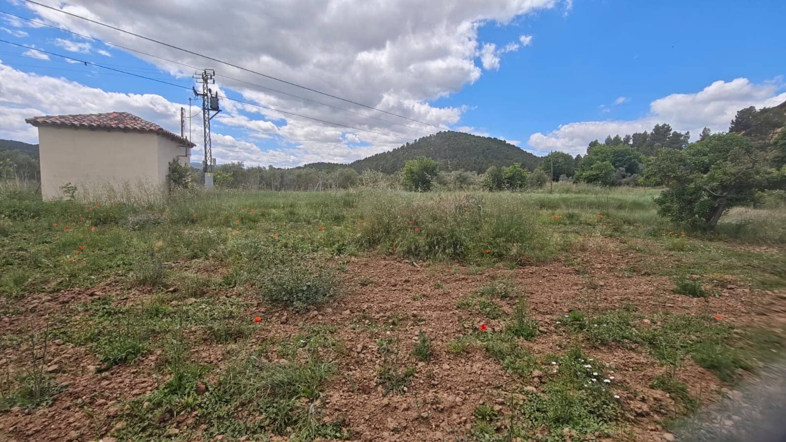 Grunde uden byggetilladelser til salg i La Fresneda - € 12.000 (Ref: 9862365)