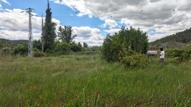 Grunde uden byggetilladelser til salg i La Fresneda - € 12.000 (Ref: 9862365)