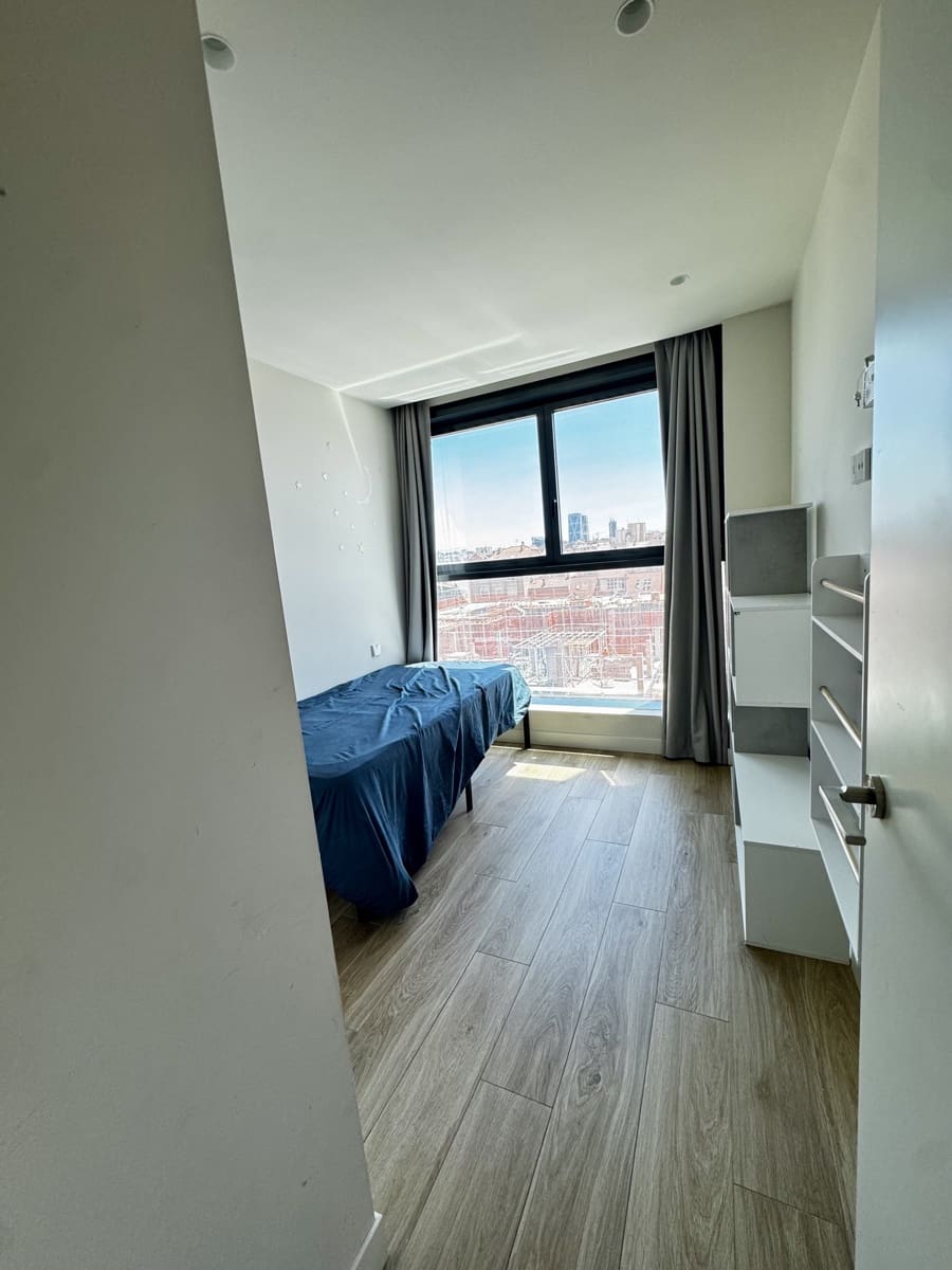 Piso de 2 habitaciones en Madrid ciudad en alquiler con piscina garaje - 2.000 € (Ref: 9935268)