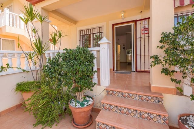 2 quarto Bungalow para venda em Los Peñascos - El Salero - Los Imbernones, San Pedro del Pinatar com piscina garagem - 175 000 € (Ref: 10074760)
