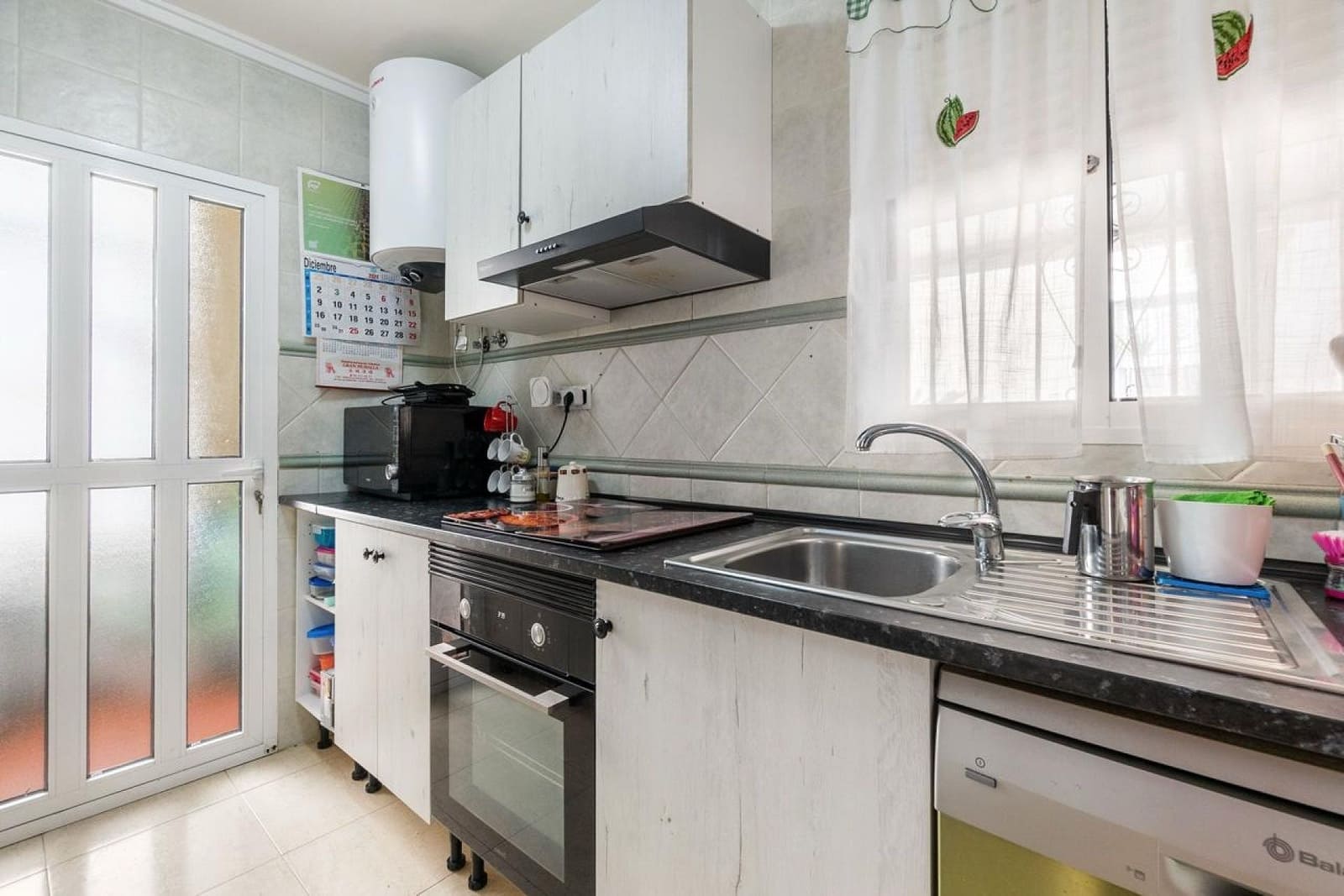 3 makuuhuone Huvila myytävänä paikassa Orihuela Costa mukana uima-altaan - 345 000 € (Ref: 9017206)