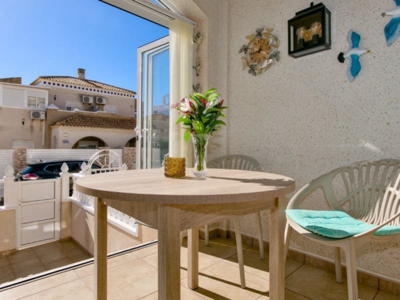 2 slaapkamer Huis te koop in Torrevieja met zwembad - € 194.000 (Ref: 9578032)