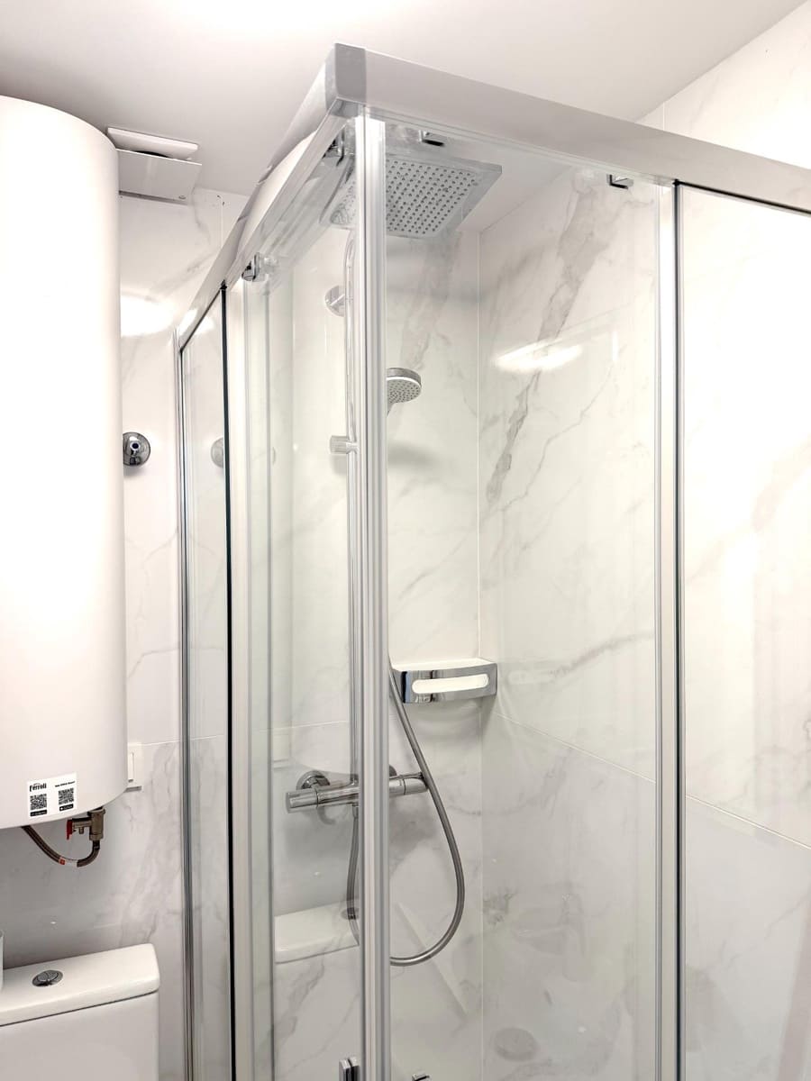 1 sypialnia Apartament na sprzedaż w Torrevieja z basenem - 159 900 € (Ref: 9578034)