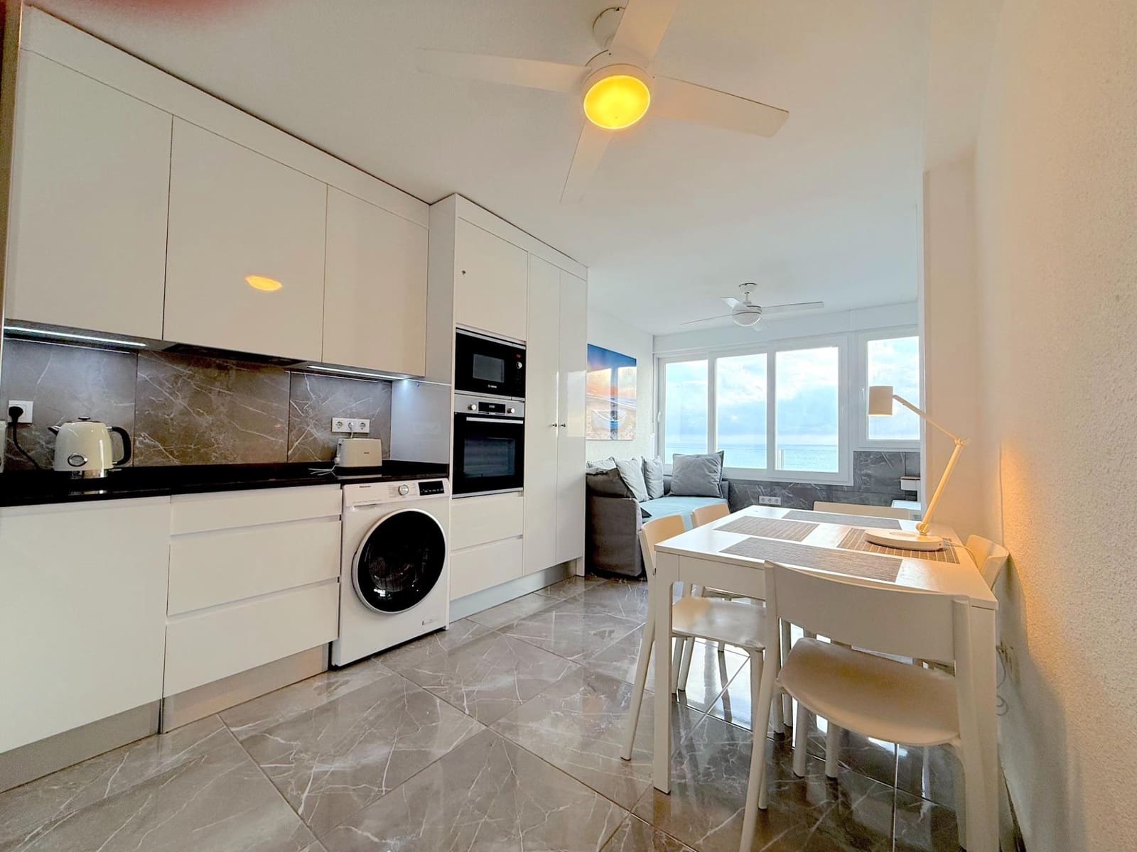 1 sypialnia Apartament na sprzedaż w Torrevieja z basenem - 159 900 € (Ref: 9578034)