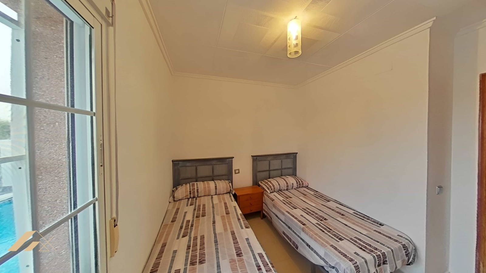 3 Zimmer Villa zu verkaufen in Torrevieja mit Pool - 324.500 € (Ref: 9580120)