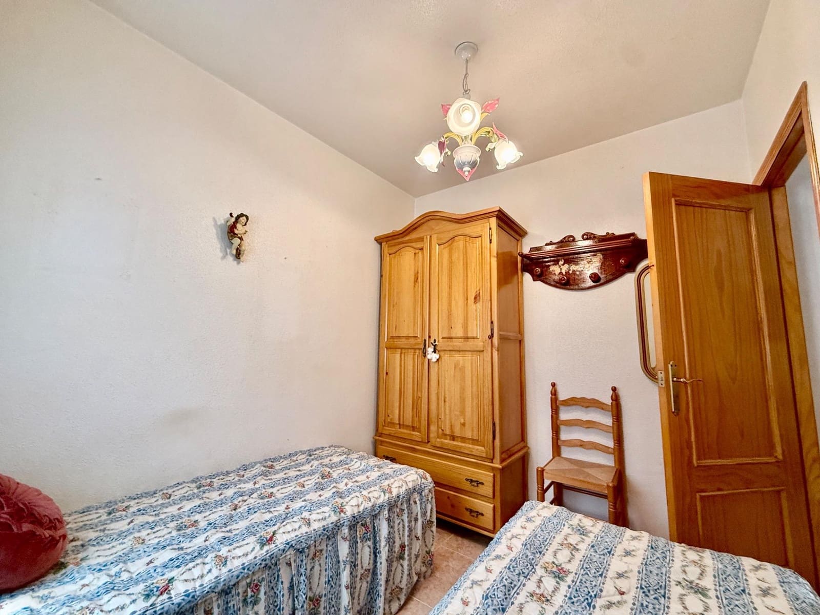 2 quarto Apartamento para venda em Torrevieja com piscina - 119 900 € (Ref: 9635350)