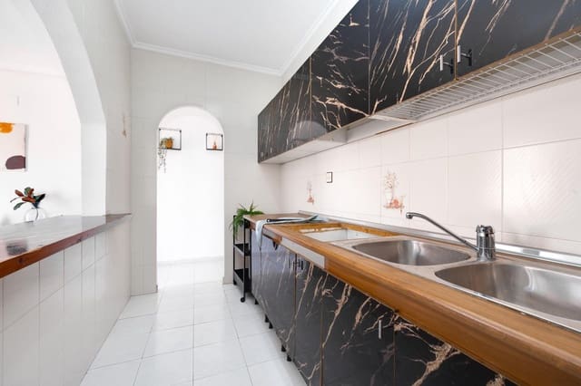 4 soveværelse Semi-Rækkehus til salg i Nueva Torrevieja, Torrevieja - € 197.000 (Ref: 9694123)