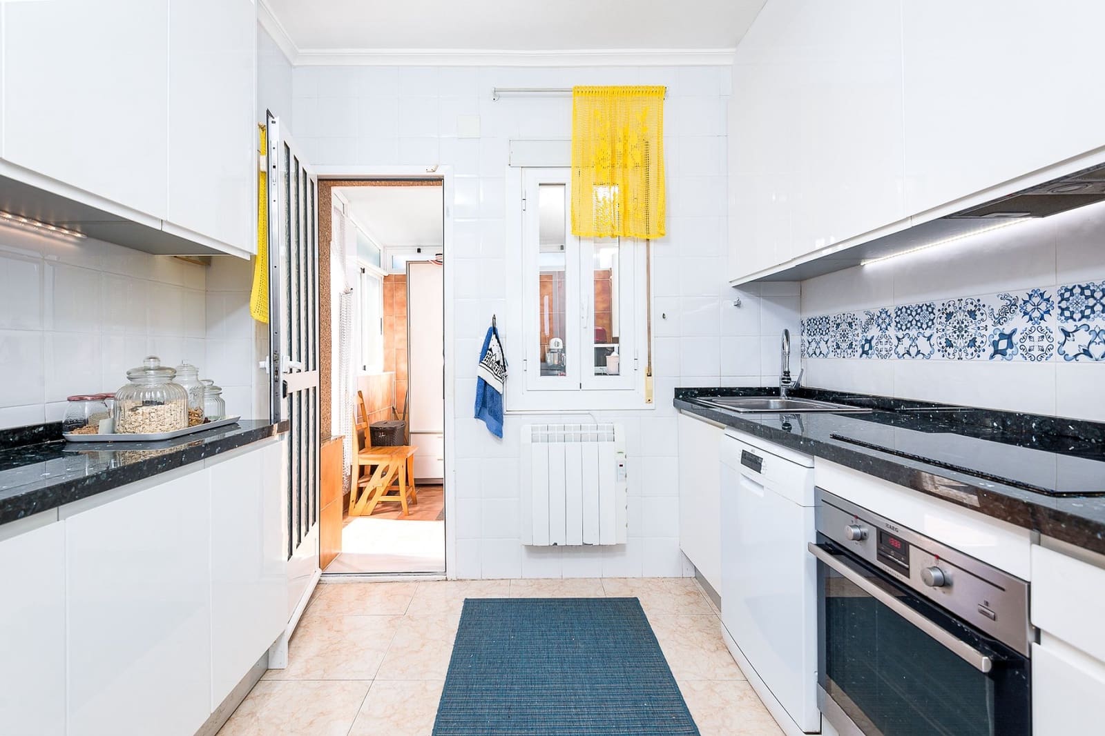 5 slaapkamer Villa te koop in Torrevieja met zwembad garage - € 396.000 (Ref: 9705912)