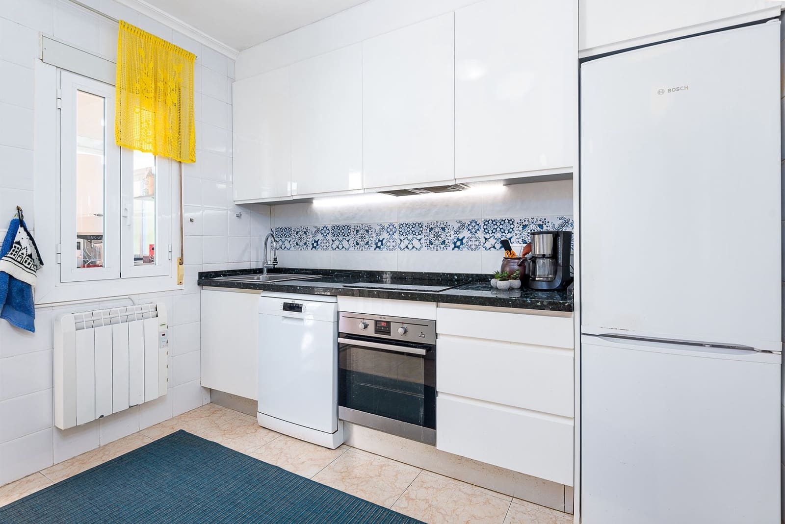 5 slaapkamer Villa te koop in Torrevieja met zwembad garage - € 396.000 (Ref: 9705912)