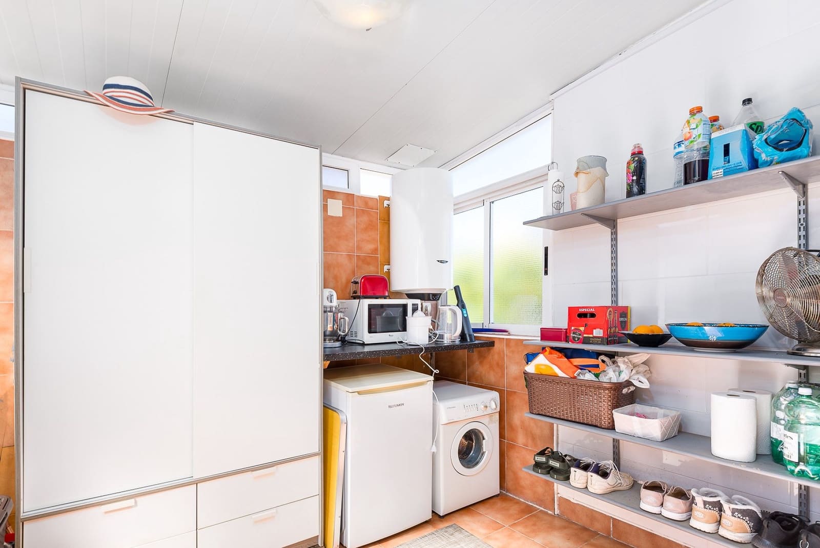 5 slaapkamer Villa te koop in Torrevieja met zwembad garage - € 396.000 (Ref: 9705912)