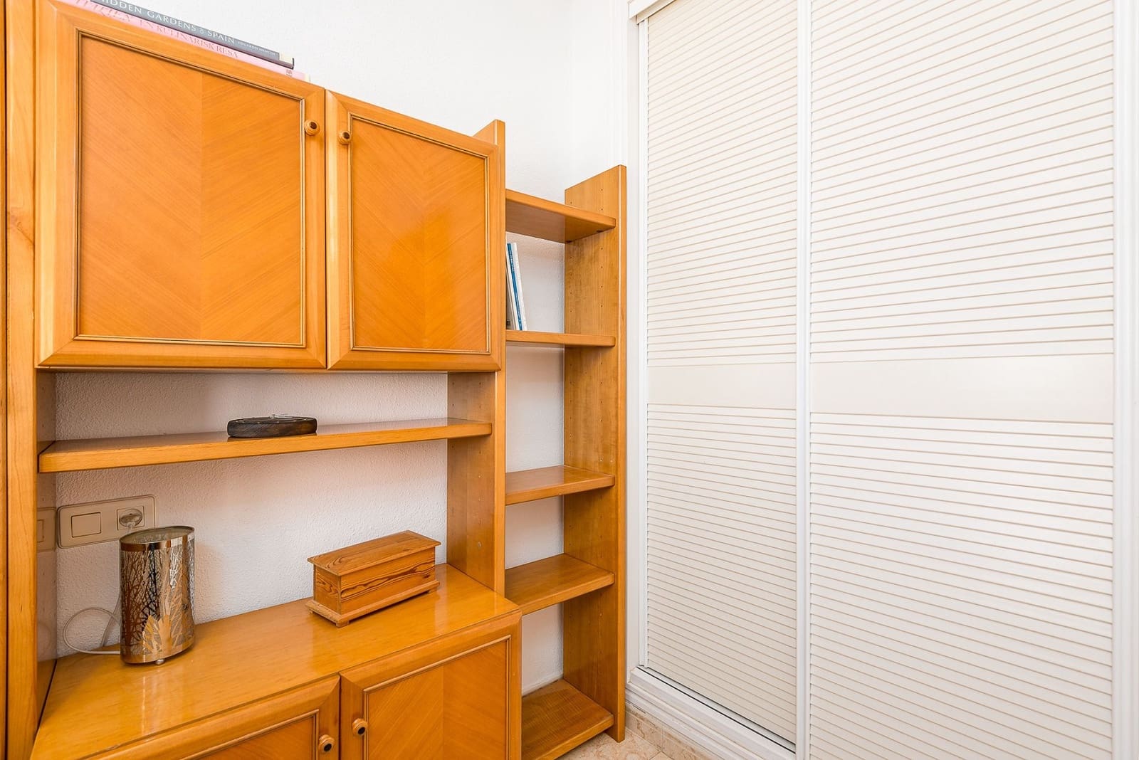 5 slaapkamer Villa te koop in Torrevieja met zwembad garage - € 396.000 (Ref: 9705912)