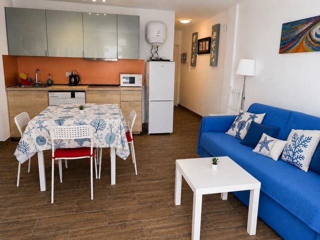 2 sypialnia Apartament na sprzedaż w Costa de Antigua, Antigua - 127 000 € (Ref: 10049402)