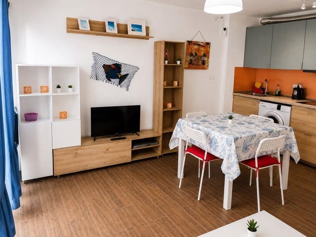 2 sypialnia Apartament na sprzedaż w Costa de Antigua, Antigua - 127 000 € (Ref: 10049402)