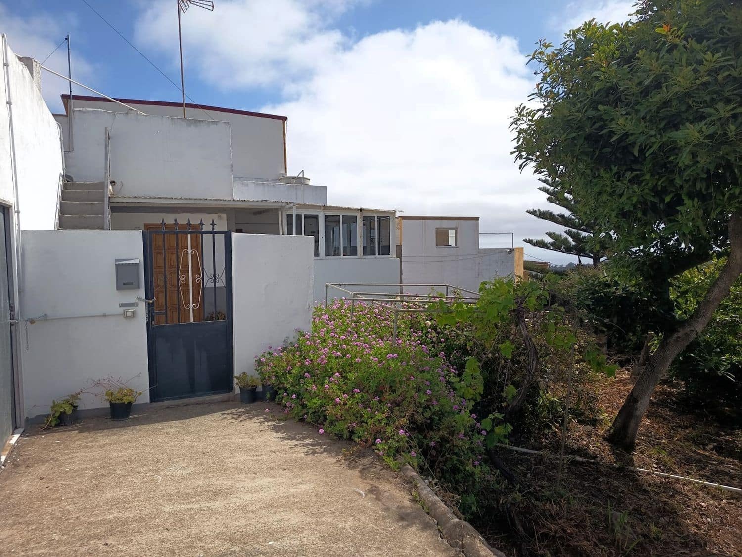 2 chambre Finca/Maison de Campagne à vendre à Arucas - 180 000 € (Ref: 10109780)