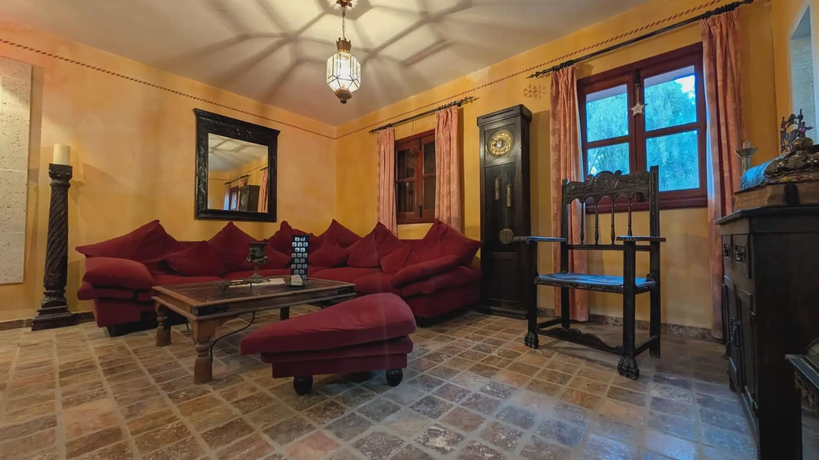 5 soveværelse Finca/Landehus til salg i Pajara med swimmingpool garage - € 1.299.000 (Ref: 9759327)