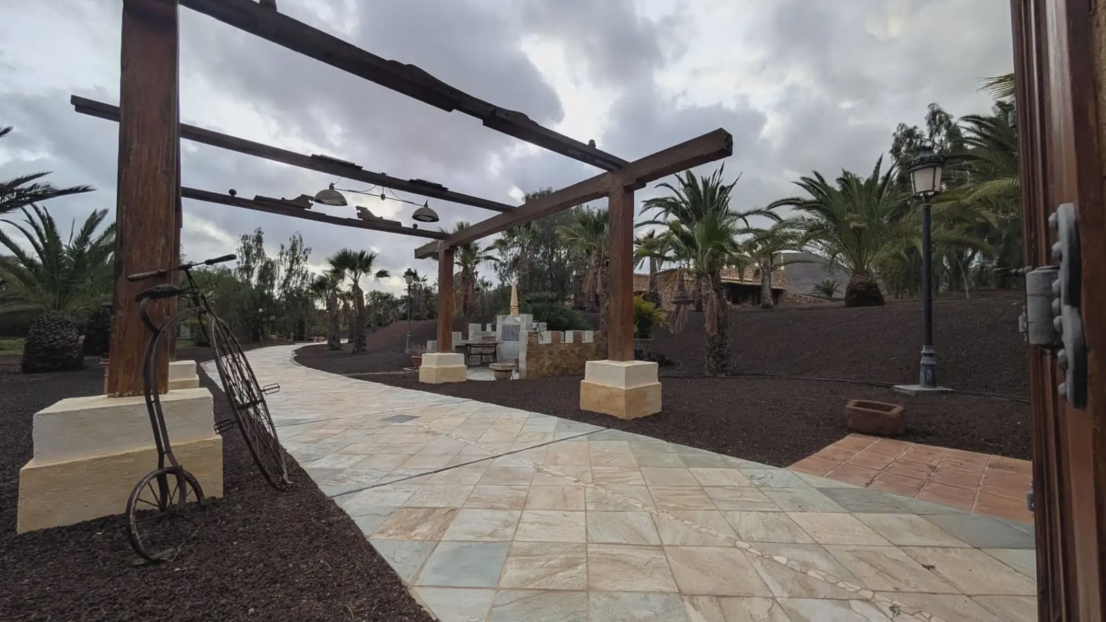 5 soveværelse Finca/Landehus til salg i Pajara med swimmingpool garage - € 1.299.000 (Ref: 9759327)