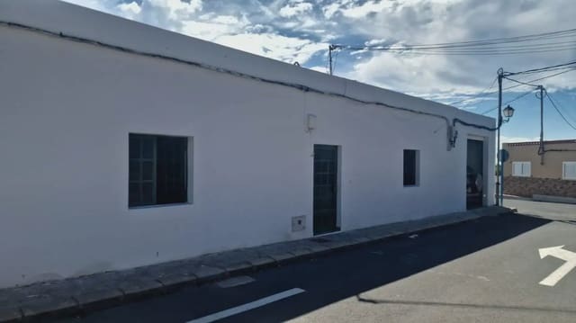 2 soverom Bungalow til salgs i Tuineje med garasje - € 220 000 (Ref: 9759330)